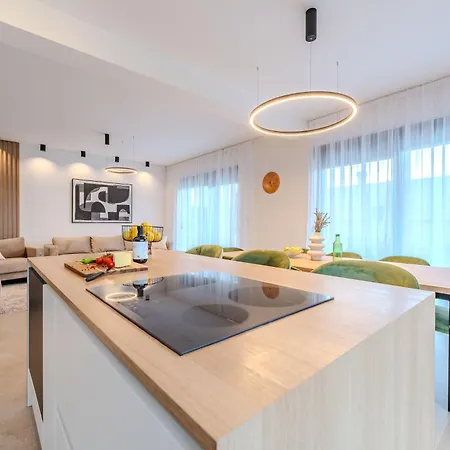 Appartement Beachfront Jugo With Seaview